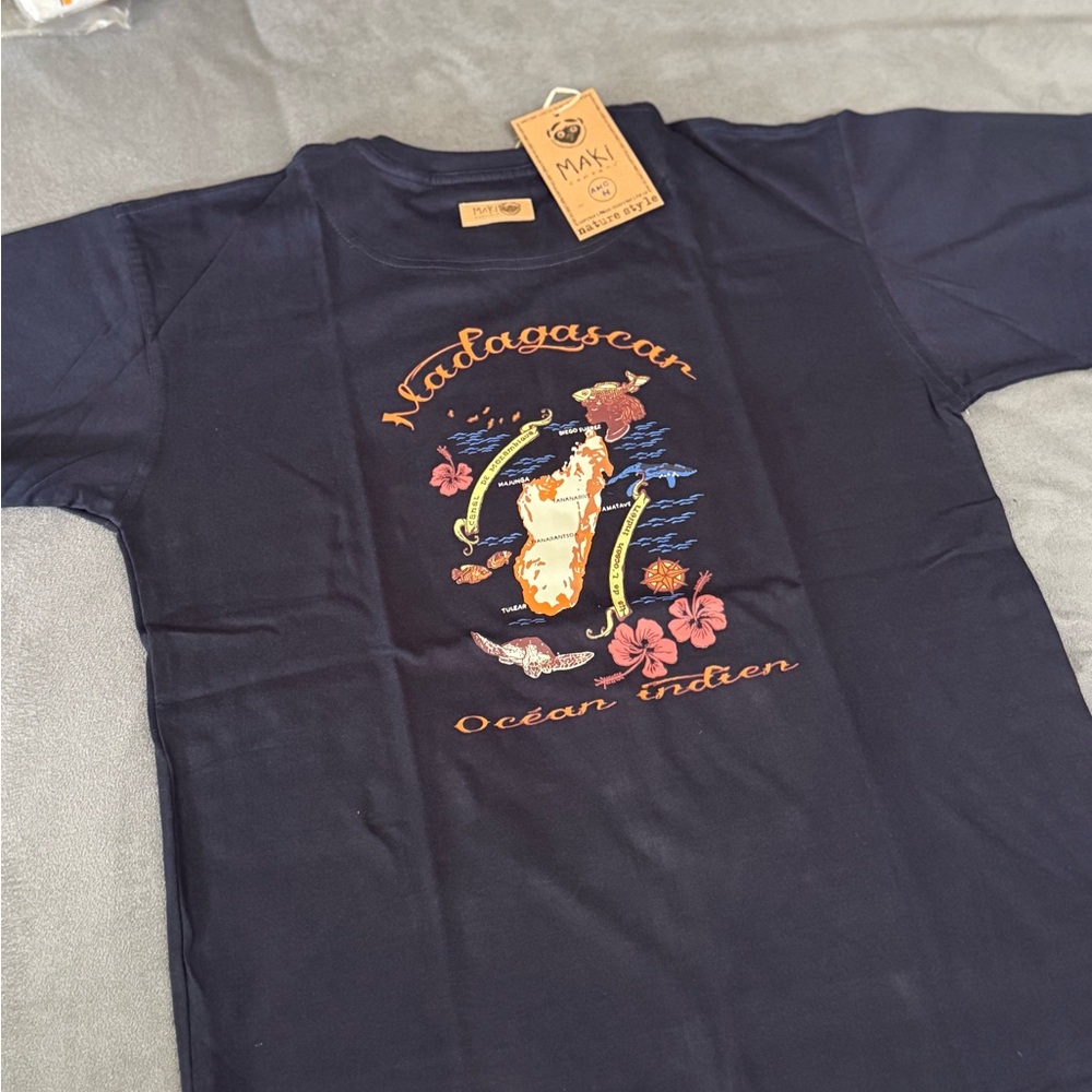 Maki Madagascar T-Shirt